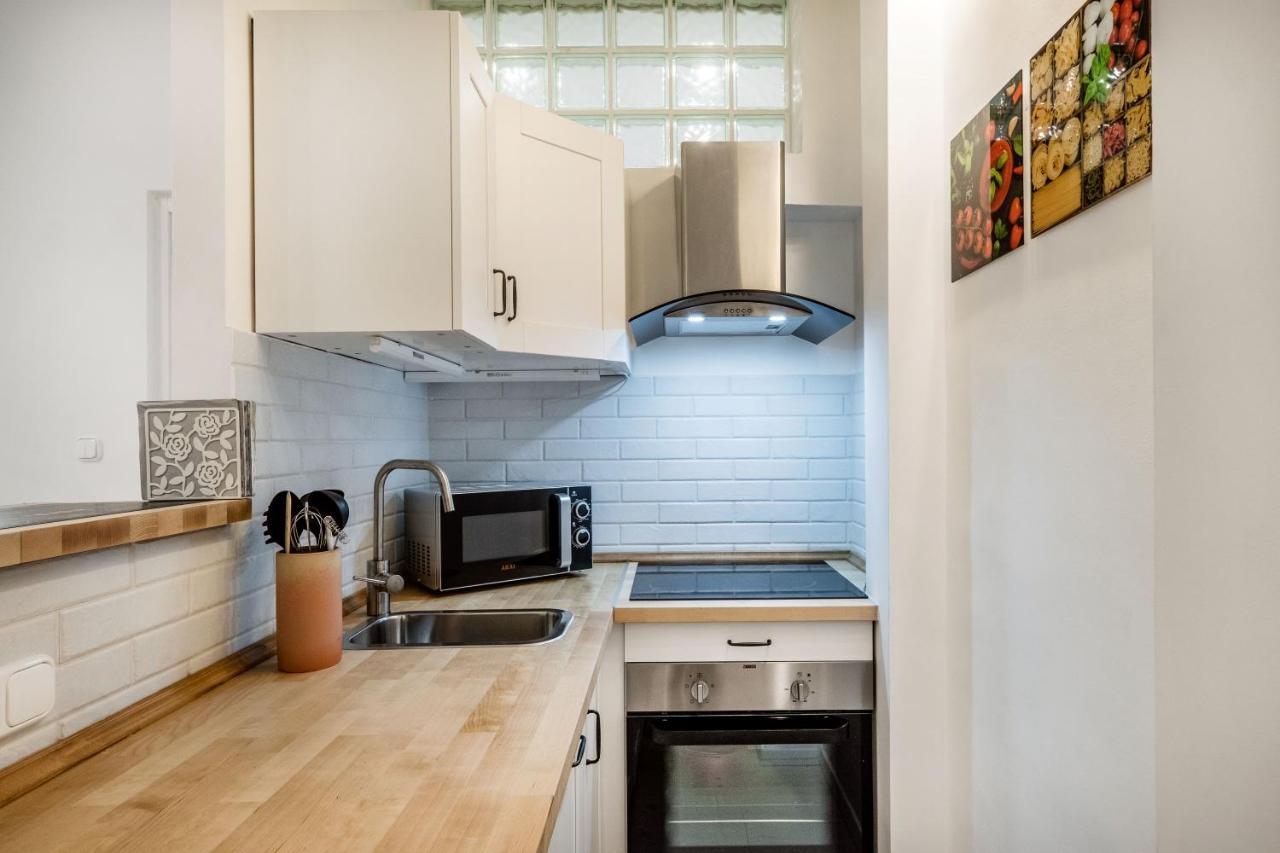 Viktoria Design Studio Apartment Budapest Bagian luar foto