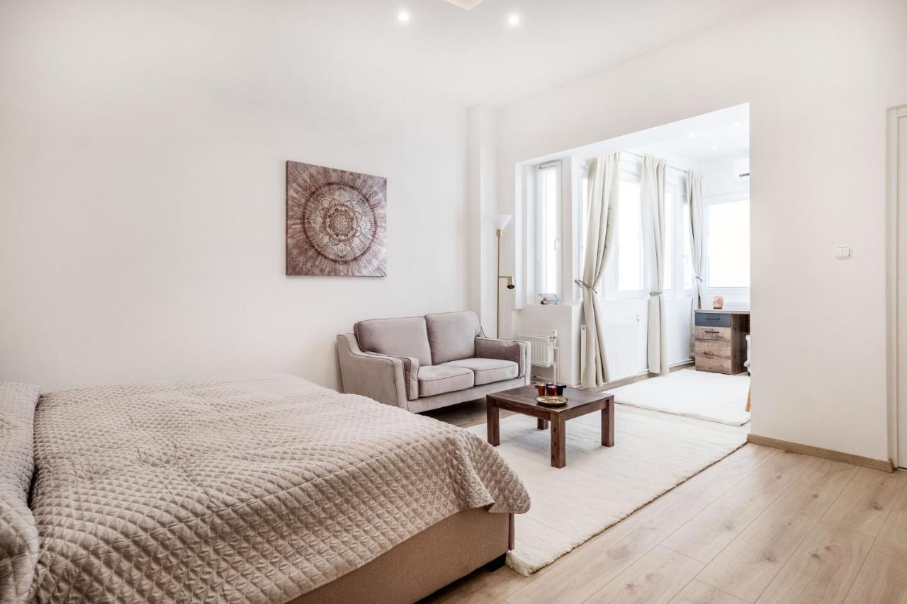 Viktoria Design Studio Apartment Budapest Bagian luar foto