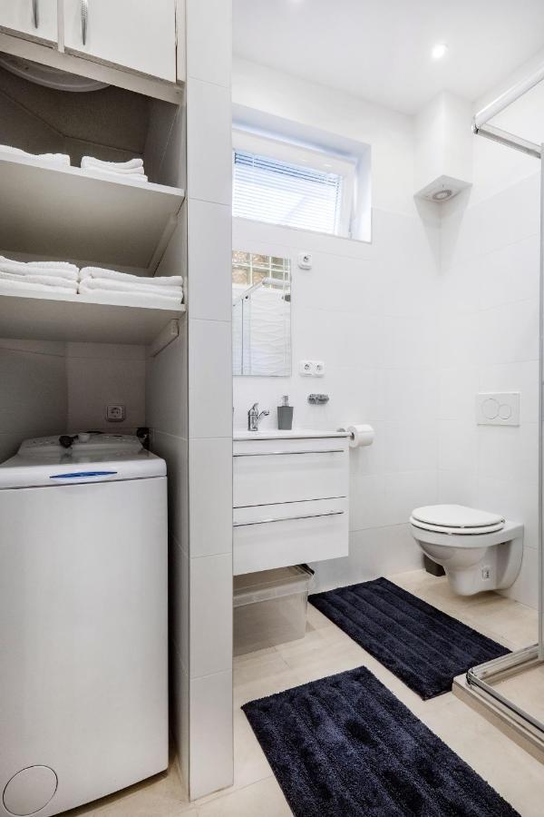 Viktoria Design Studio Apartment Budapest Bagian luar foto